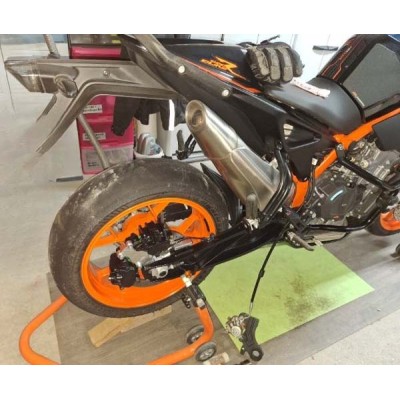 Mocowanie Dodatkowych Zacisków HB KTM 690 890 Duke Enduro SMC R Husqvarna 701 (2008-2024) Stunt