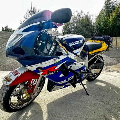 Crash Cage Engine Guard Crash Bar Suzuki GSX-R 600 750 (2001-2005) K1 K2 K3 K4 K5 Stunt Drift Highway Pad