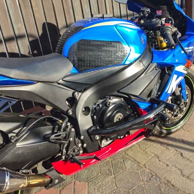 Klatka Osłona Silnika Gmol Ochraniacz Suzuki GSXR 600 750 (2011-2026) Stunt Gymkhana
