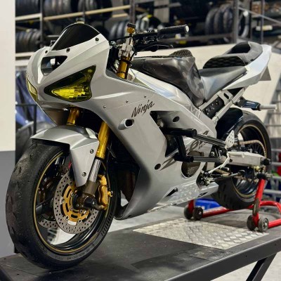 Przednie Sety Podnóżki Kawasaki ZX6R 636 (2003-2004) Stunt