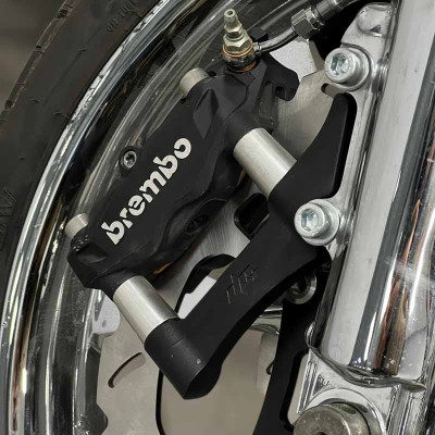 Upgrades Caliper Adapter Bracket Brembo-100mm Harley Davidson Dyna Softail Touring -Right