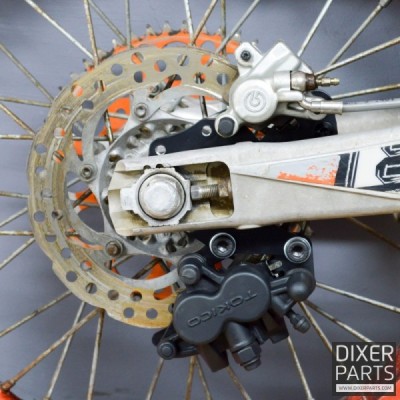 Dual Brake Caliper Bracket Husqvarna FC FE TC TE TX 250 350 450 501 150 390 570 300i Stunt