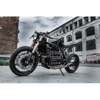 Upper triple tree clamp (yoke) BMW K75 K100 K1100 for the BMW S1000RR suspension – cafe racer + Motogadget PRO