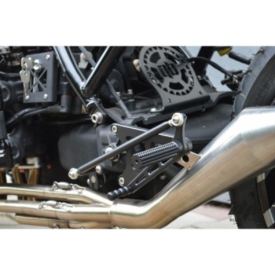 Front sets – driver’s footrest – MODEL 1B (long, black) BMW K100 K75 K1100 cafe racer scrambler