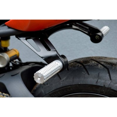 Rear sets – footrests subcage Triumph Street Triple 675 (08-12) stunt