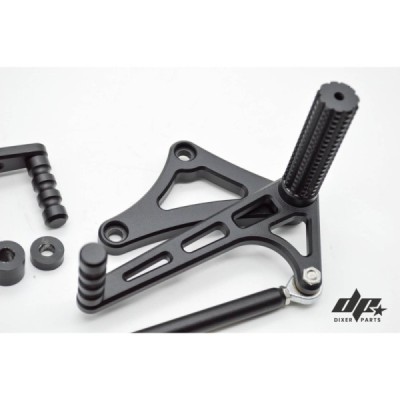Black front sets – driver’s footrest Honda CB 750 RC42 (92-00) cafe racer scrambler