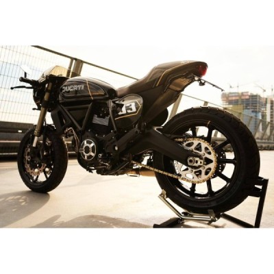 Ducati Scrambler 800 z 2017r cafe racer custom by Dixer Parts