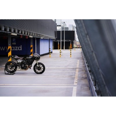 Ducati Scrambler 800 z 2017r cafe racer custom by Dixer Parts