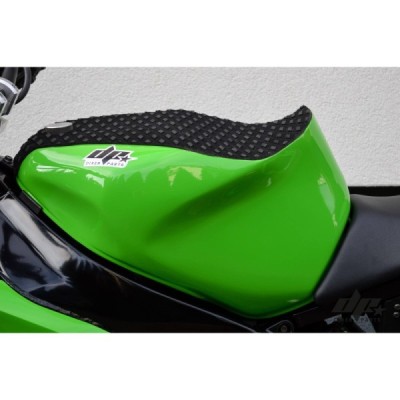Antiskid fuel tank mat – traction pad -75 x 55 cm with a 3M glue – stunt windsurfing