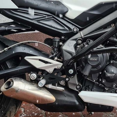 Front sets – driver’s footrest pegs Triumph Street Triple 765 660 (17-22) stunt